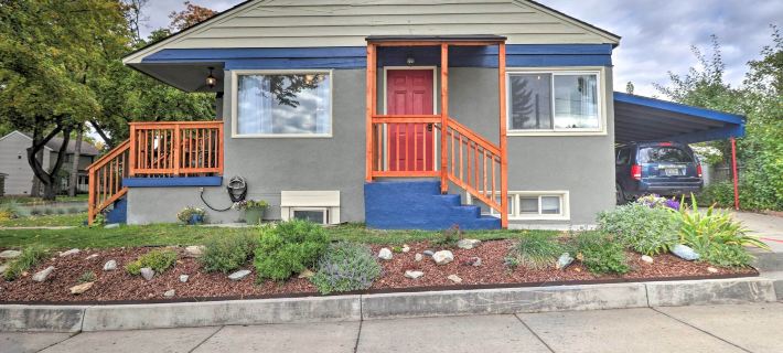 Comfy and Cozy Kalispell Home Walk to Downtown Hotels in Flathead County