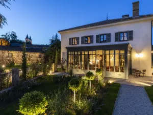 호텔 빌라 알렉산드르