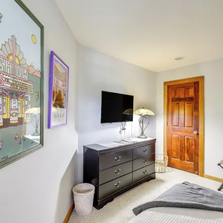 Telluride Condo Walk to Lift, Bear Creek, and More!