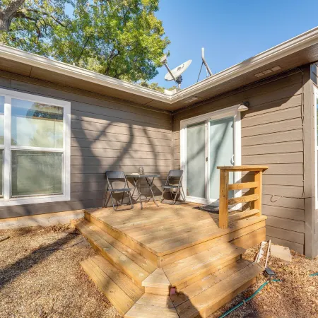 Pottsboro Vacation Rental - Walk to Lake Texoma!