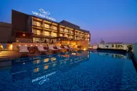Iris Sarovar Portico Sector 85 Gurgaon - Pools