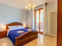 Miralago Guest House