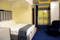 Solo Hites Hotel Hotels in Bukoto