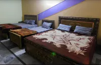 Hotel Pine Breeze and Restaurant