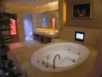 長榮興商務汽車旅館（台南館）