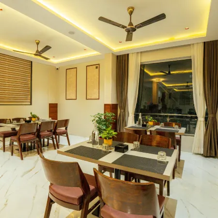 Treebo Grand Royal Imperio, Hinjewadi