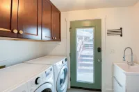 Cozy remodeled cabin in Garden Valley