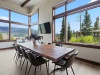 Luxury 5Br on Nat'l Forest: Private Lake, Pool & Hot Tub, Ski Keystone & Breck