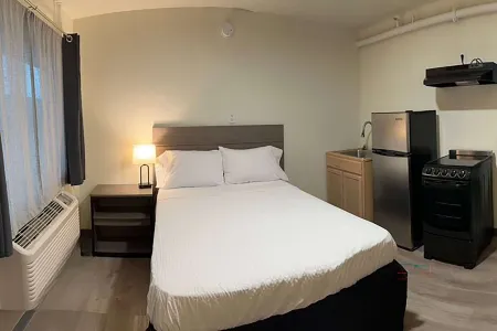 Studio City Suites, a Travelodge by Wyndham Отели в г. Тексаркана