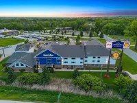 AmericInn by Wyndham Green Bay East Các khách sạn gần Meyer Theatre