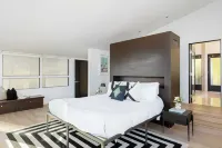 Kings Road West Hollywood Luxury Pool, Views, Firepit, Modern Design