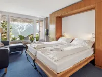 Promenade Apt 009