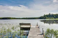 Dog-Friendly Park Falls Cottage w/ 5 Acres & Lake - Pet friendly