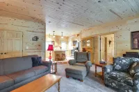 Pequot Lakes Vacation Rental w/ Patio & Fire Pit