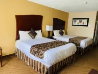 Luxury Inn Hotels near Silver Bullet