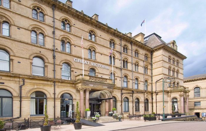 The Victoria Hotel, Bradford by Sunday