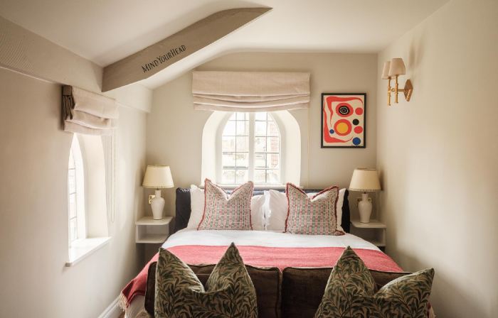 Manor House Inn