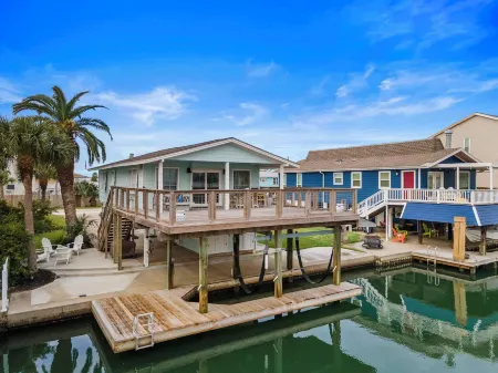 A Little Palapa Paradise