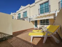 Cozy home with terrace and access to swimming pool!