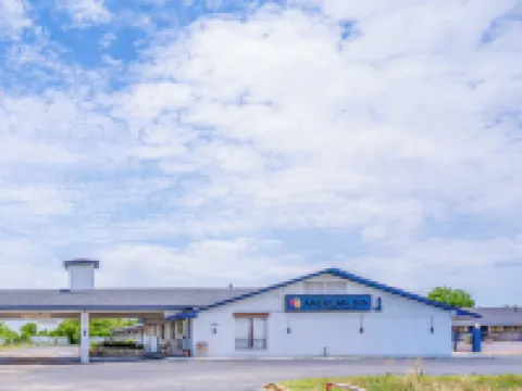American Inn by OYO Colorado City I-20 Hotels in Mitchell County