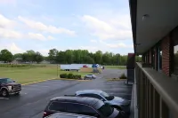 Elkton Lodge - Newark - Elkton University Gateway - parking