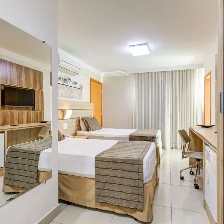 BH Jaraguá Hotel Отели рядом с достопримечательностью «Стадион «Миран»»