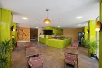 Lidar Hotel Business Class - Desayuno