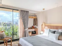 79bogotá Boutique Suites Hotels near تشابينرو