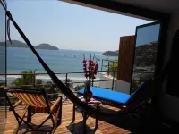 Winters Discount! - Stunning Bay-Ocean-Beach Vu 2 BR/2 Bth Split Level Condo