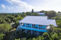 Sea Orchid a 2-2 house, located on Green Turtle Cay Abaco Bahamas - 3-stjärniga