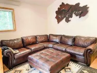 Buffalo Cabin -charming Alpine retreat w/ king bed Hotels in Alpine