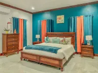 Luxurious 6-bedroom villa, WiFi in beautiful Saint Ann's Bay