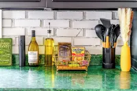 Jungle House Luxury Stays - Downtown Chillicothe Hotels in Chillicothe