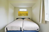 Bungalow in Eureka with Spacious Garden