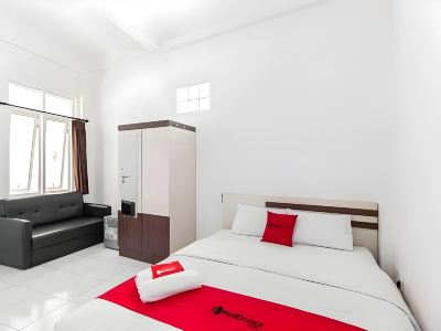 Hotel O near Plaza Ambarrukmo Yogyakarta formerly Wisma Arya 2