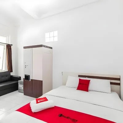 Hotel O near Plaza Ambarrukmo Yogyakarta formerly Wisma Arya 2 Hotels near Catur Tunggal