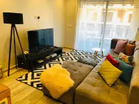 Cozy appartment with swimming pool & garden