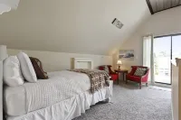 The Fairy Tern, PRIVATE/ONE-OF-A-KIND 4bd/3bth on Tybee's North End