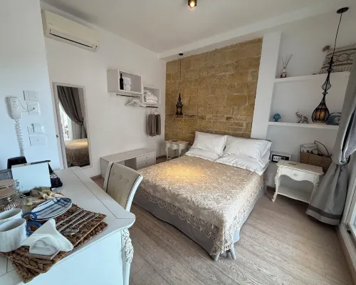 Manna Blue Sky - Apulian Rooms Hotels in Barletta