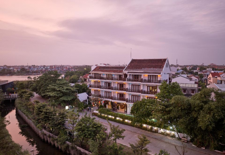 hotel overview picture