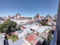 Apartment with pool 300 meters from the shopping center