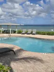 Northern Lights # 9 Spacious 3 Bd/3+ Bath Beachfront on Snorklers Paradise - Pools