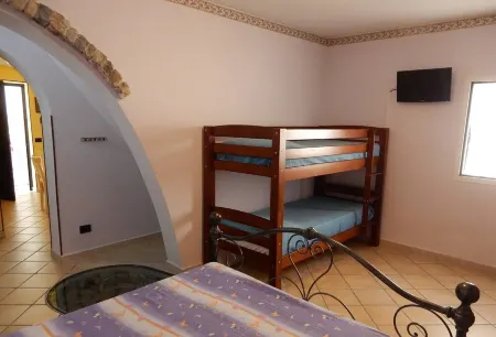 Vacation home "Il Portico Diano," Diano San Pietro (IM)