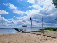Fantastic vacation apartment near the beach with fireplace, quiet location Hotels in Dranske