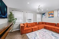 Modern Comfort and Easy NYC Transit Access - Stylish Escape فنادق في Bayonne