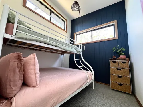 Tathra Tides | Walk to Beach & Shops | Private Sauna | Tropical Gardens Hotels in Tathra