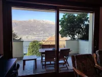 Apartment with terrace and beautiful lake view