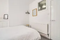 The Old Bike Shop - Flat 1Cozy and convenient ground floor apartment! Hotels in Chorley