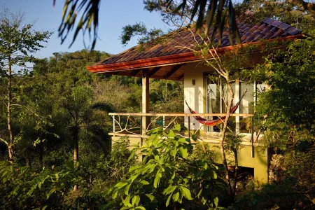 Ocean View, Samara/Nosara views, Casita 3, Strong Wifi Отели в г. Никосия