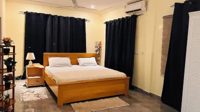 Charming 2-bedroom apartment with AC, WiFi in vibrant Ho Hotels in 